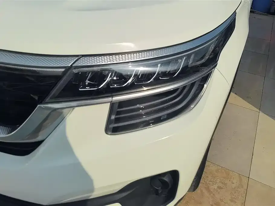Kia KX3 — фото 3