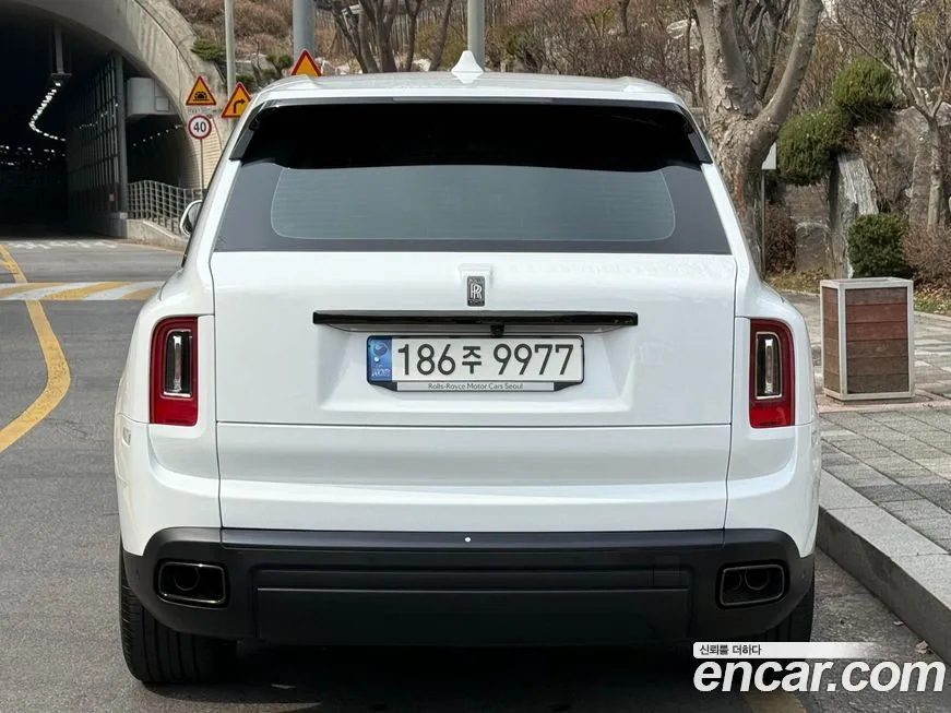 Rolls-Royce Cullinan 2023 из KR, фото 2