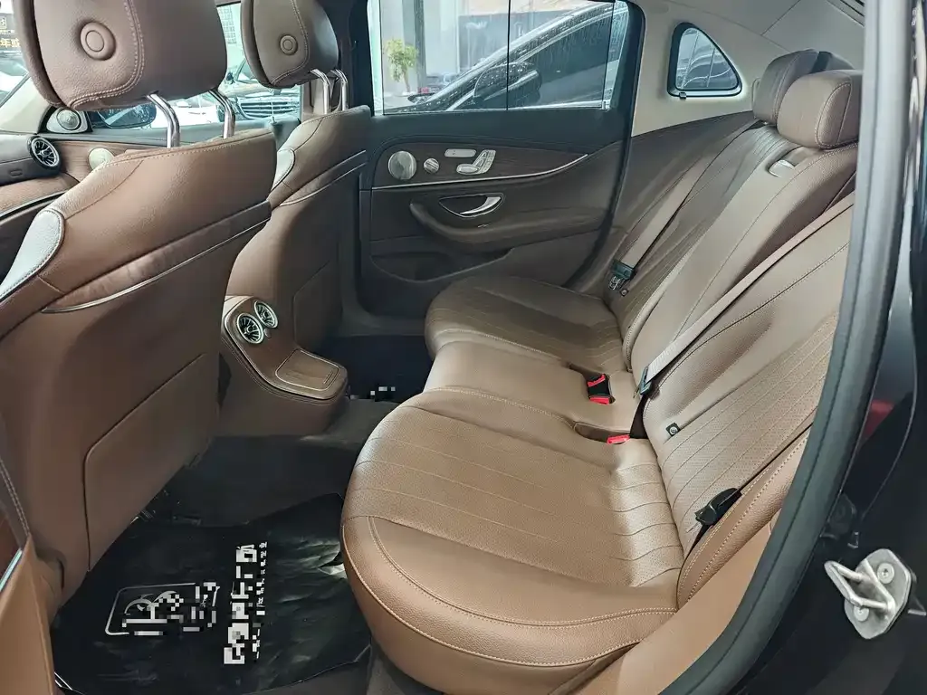 Mercedes-Benz E-Class 2021 из CN, фото 7