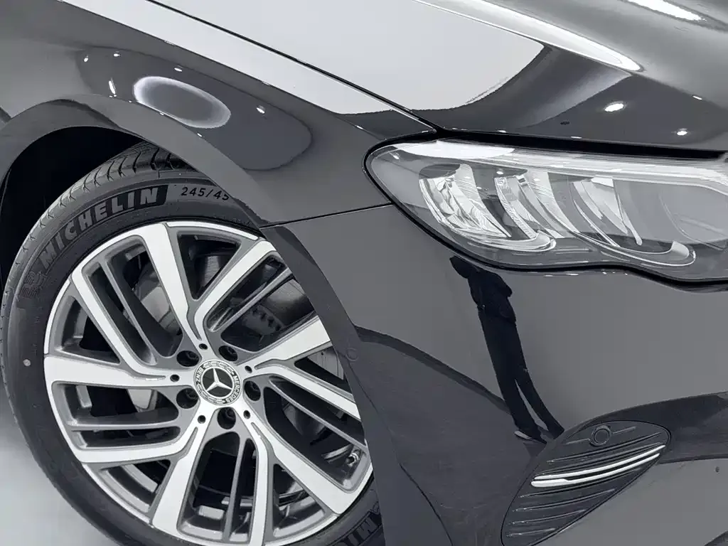 Mercedes-Benz E-Class 2025 из CN, фото 10