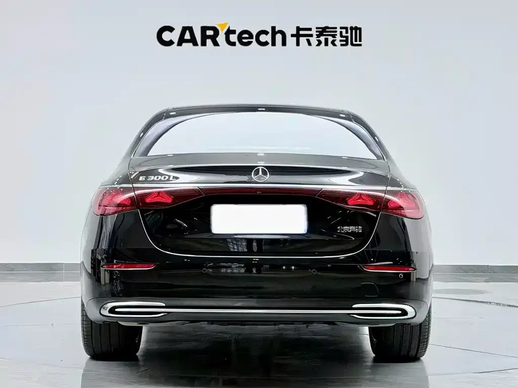 Mercedes-Benz E-Class 2025 из CN, фото 2