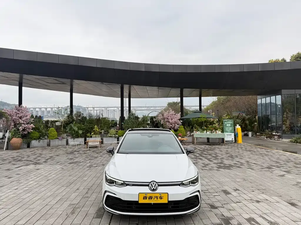 Volkswagen Golf 2021 из CN, фото 1