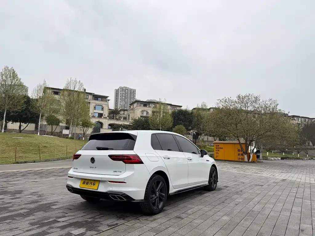Volkswagen Golf 2021 из CN, фото 7