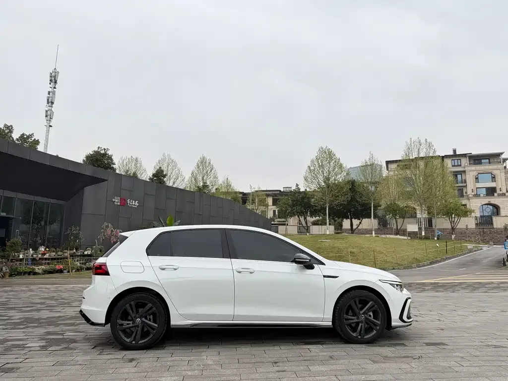 Volkswagen Golf 2021 из CN, фото 6