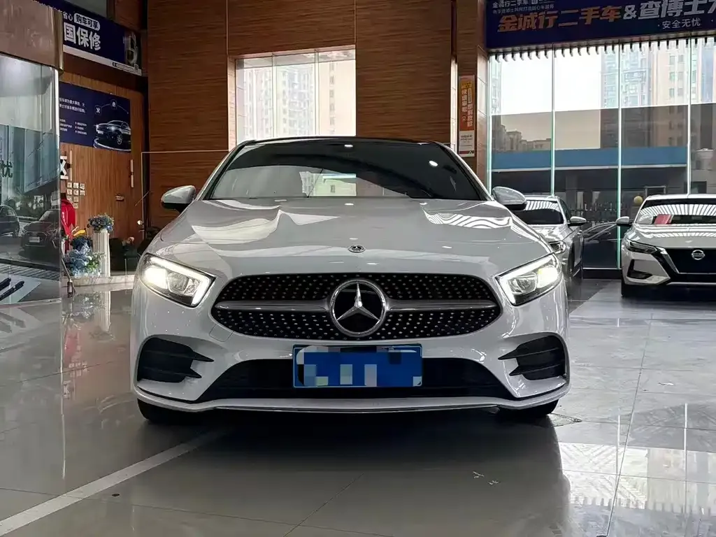Mercedes-Benz A-Class — фото 1