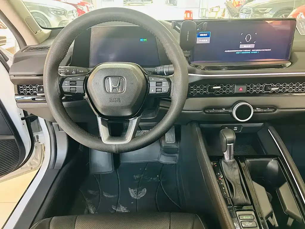 Honda Accord — фото 6