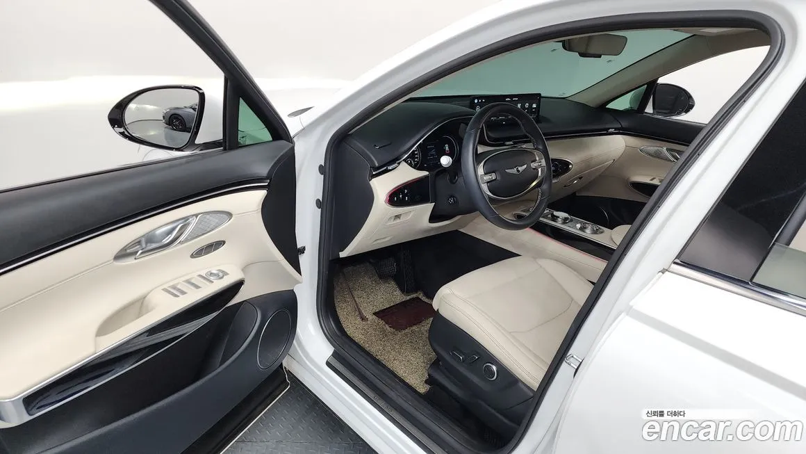 Genesis GV70 2023 из KR, фото 8
