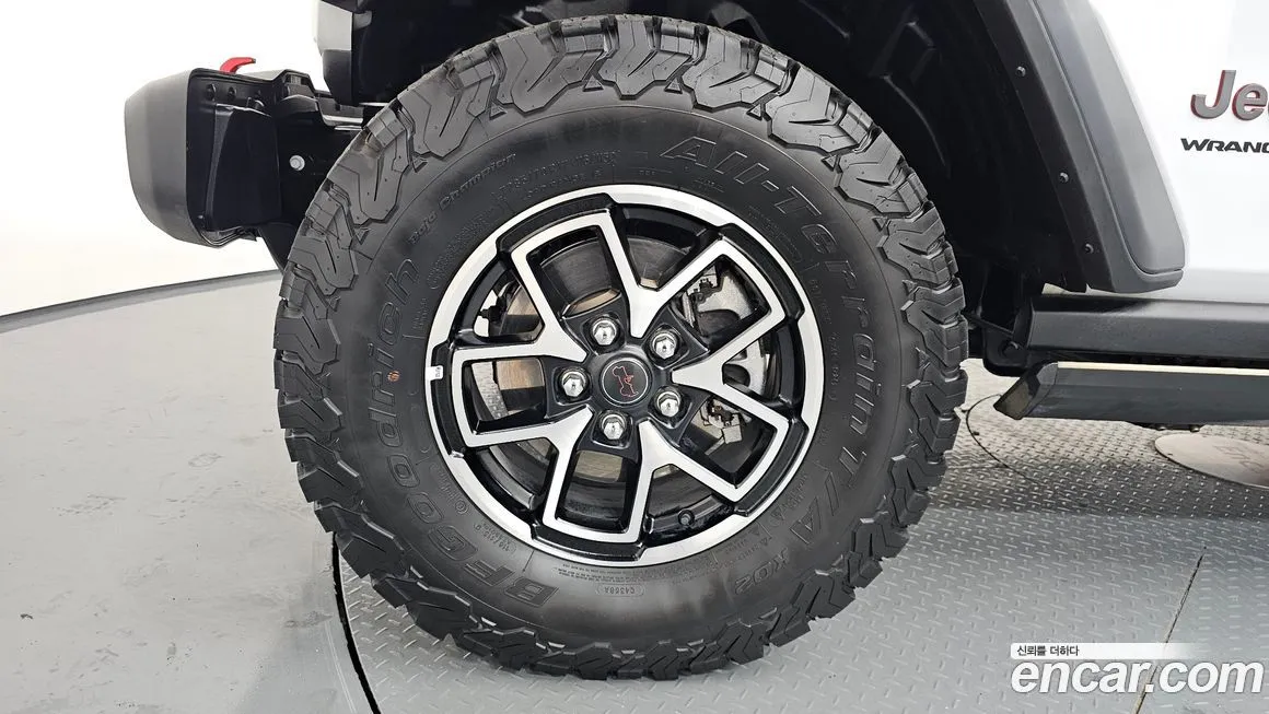 Jeep Wrangler 2024 из KR, фото 9