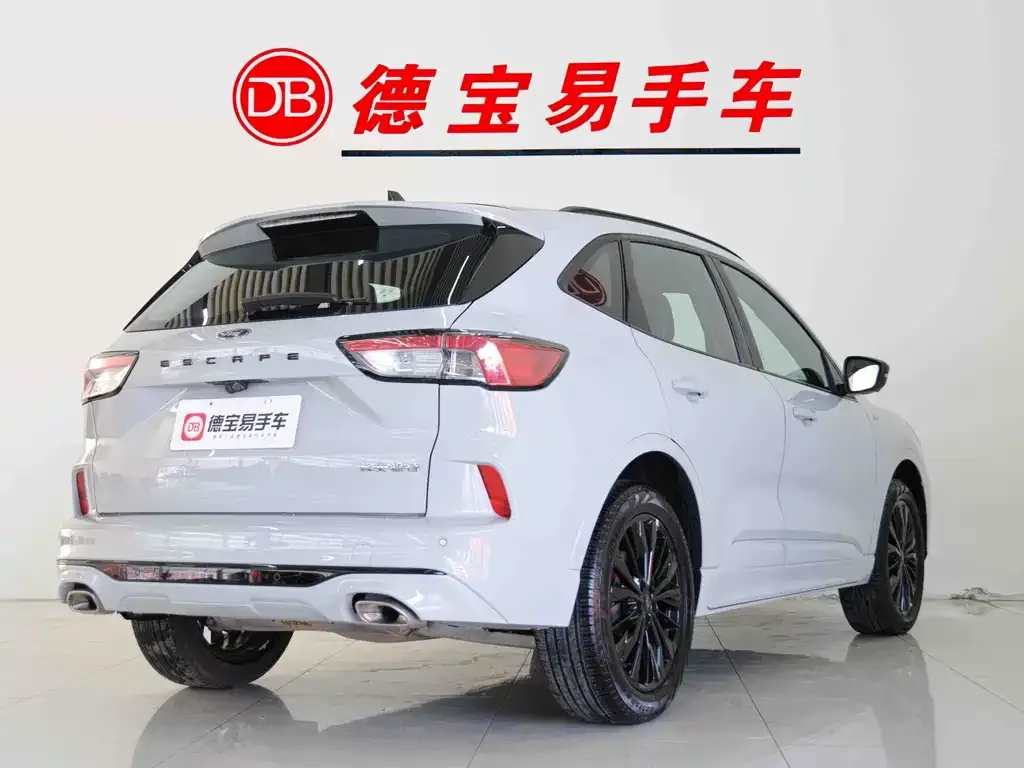 Ford Escape 2023 из CN, фото 5