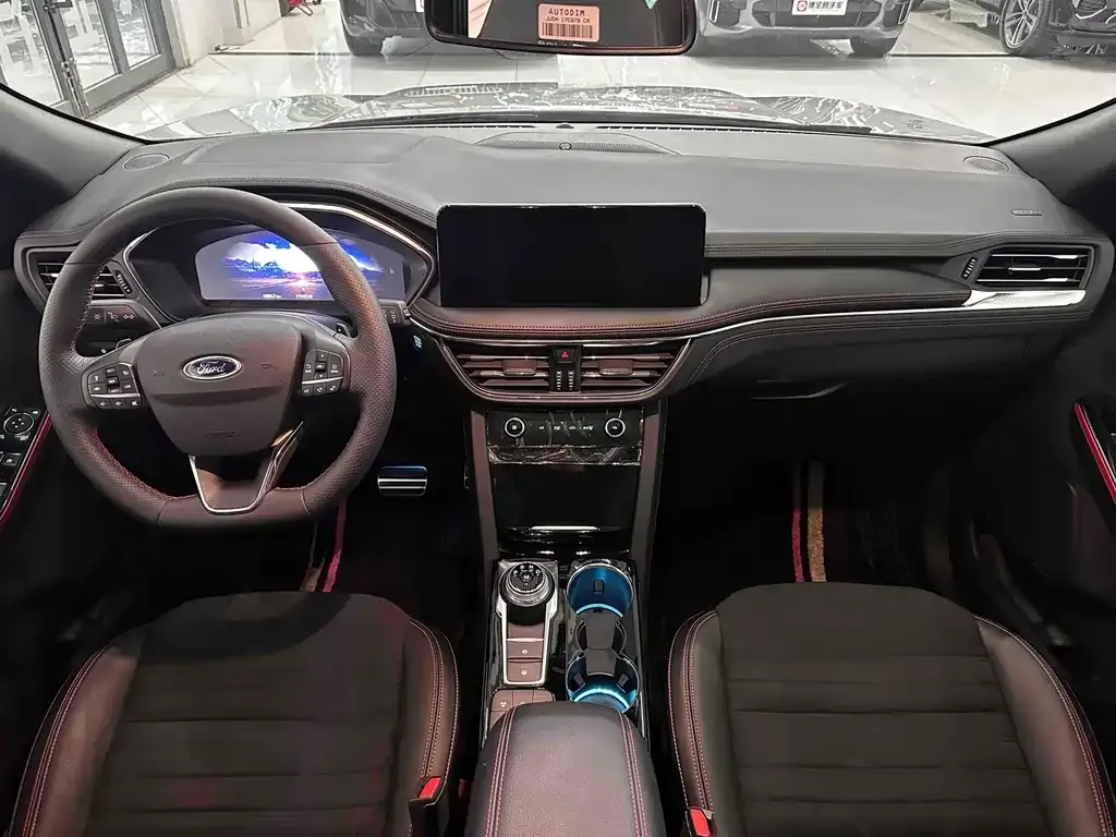Ford Escape 2023 из CN, фото 9