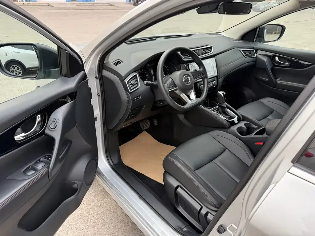 Nissan Qashqai — фото 3