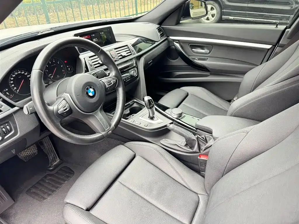 BMW 3 Series GT 2021 из CN, фото 2