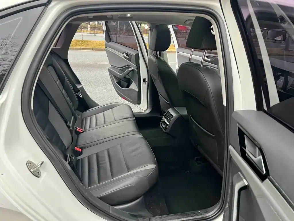 Volkswagen Sagitar 2021 из CN, фото 7