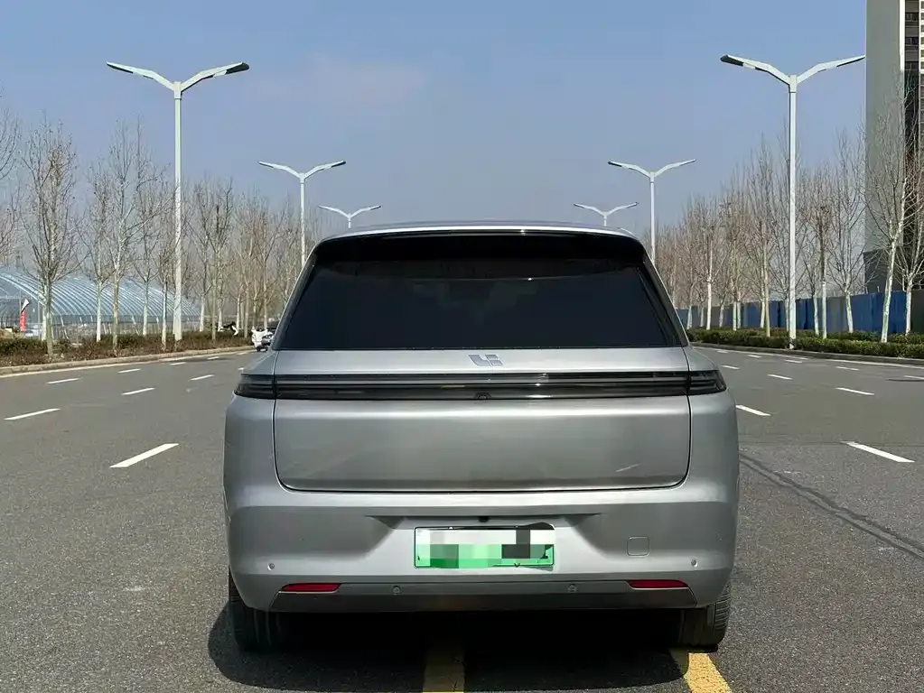 Li Auto L8 2024 из CN, фото 4