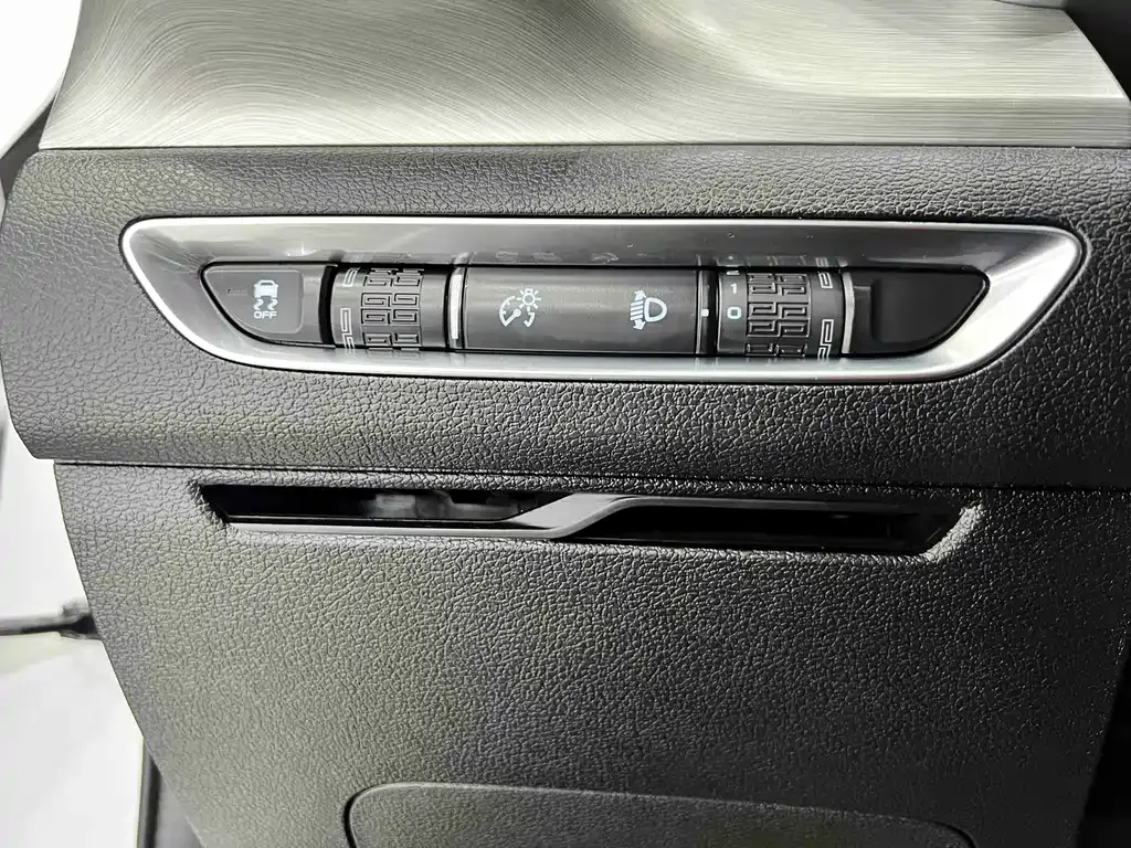 Geely Binyue 2022 из CN, фото 10