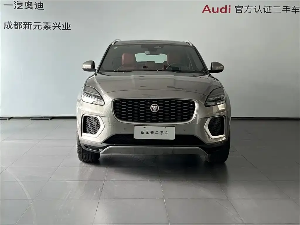 Jaguar E-PACE 2023 из CN, фото 2