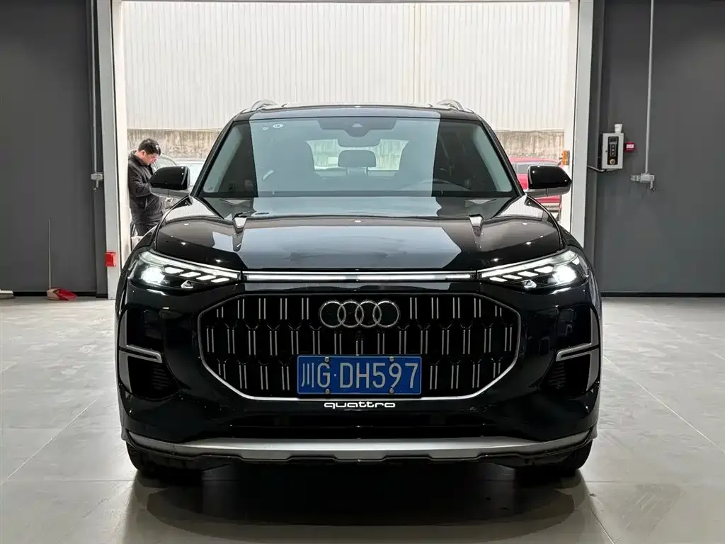 Audi Q6 — фото 3