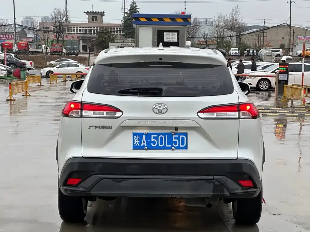 Toyota Frontlander 2024 из CN, фото 4