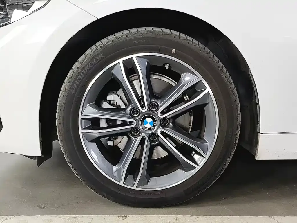 BMW 1 Series 2021 из CN, фото 10
