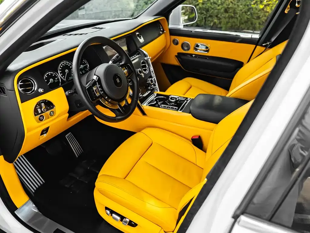 Rolls-Royce Cullinan 2022 из CN, фото 4