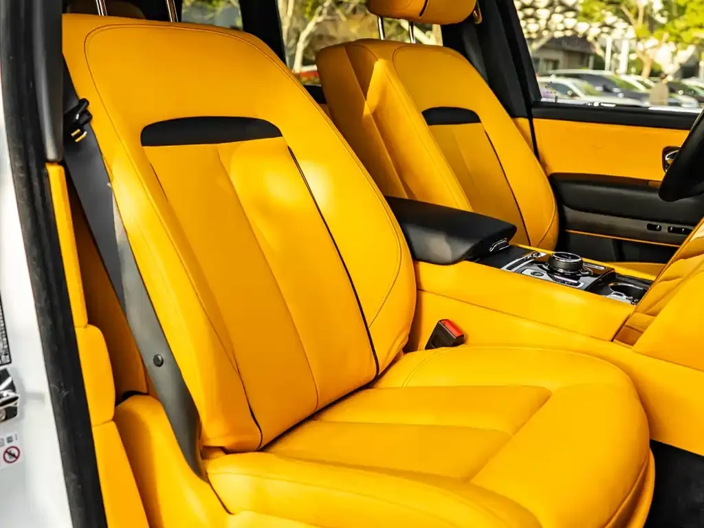 Rolls-Royce Cullinan 2022 из CN, фото 2