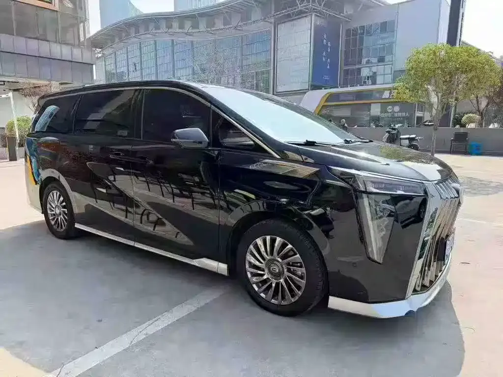 GAC Motor Trumpchi M8 — фото 4