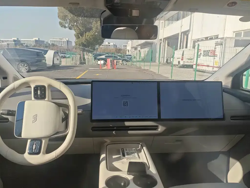 Li Auto i8 2025 из CN, фото 2