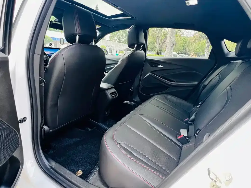 Buick Verano 2023 из CN, фото 4