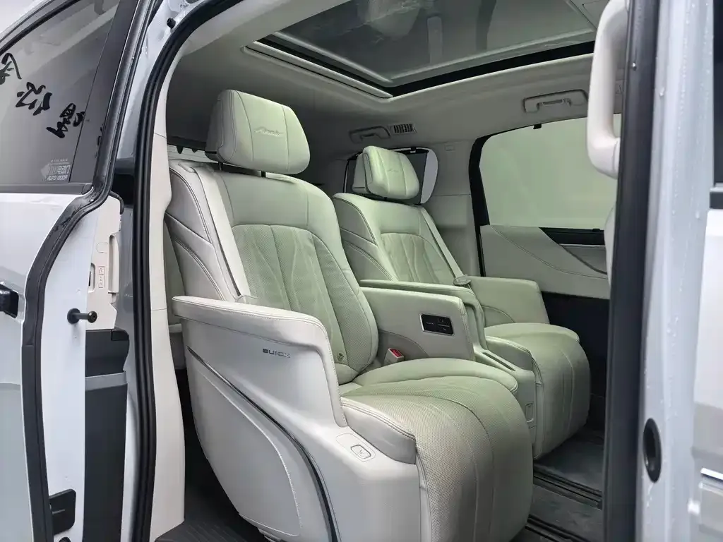 Buick GL8 Hybrid 2026 из CN, фото 2