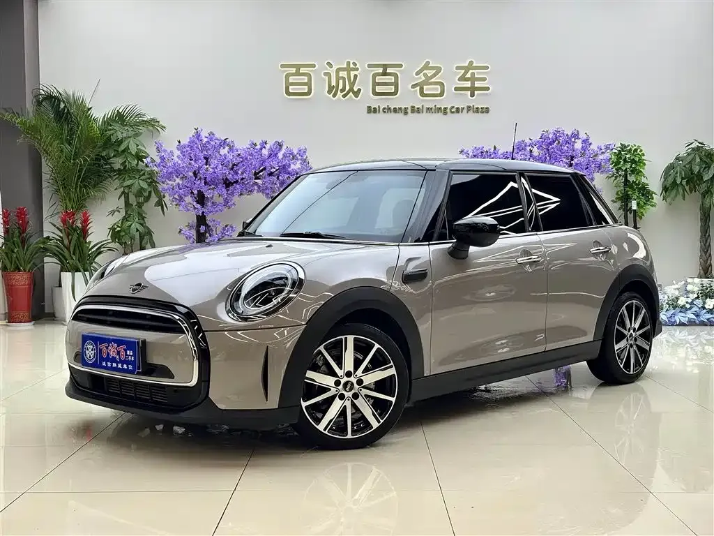 MINI Cooper (3-door) 2023 из CN, фото 10