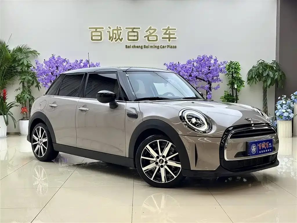 MINI Cooper (3-door) 2023 из CN, фото 6