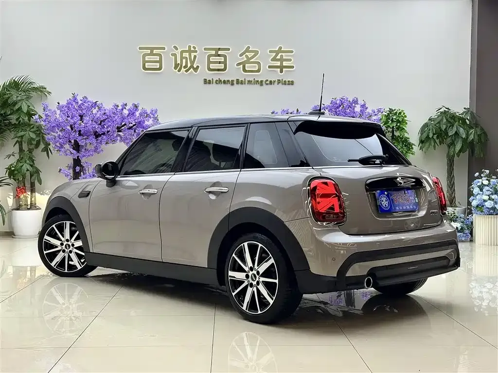 MINI Cooper (3-door) 2023 из CN, фото 8