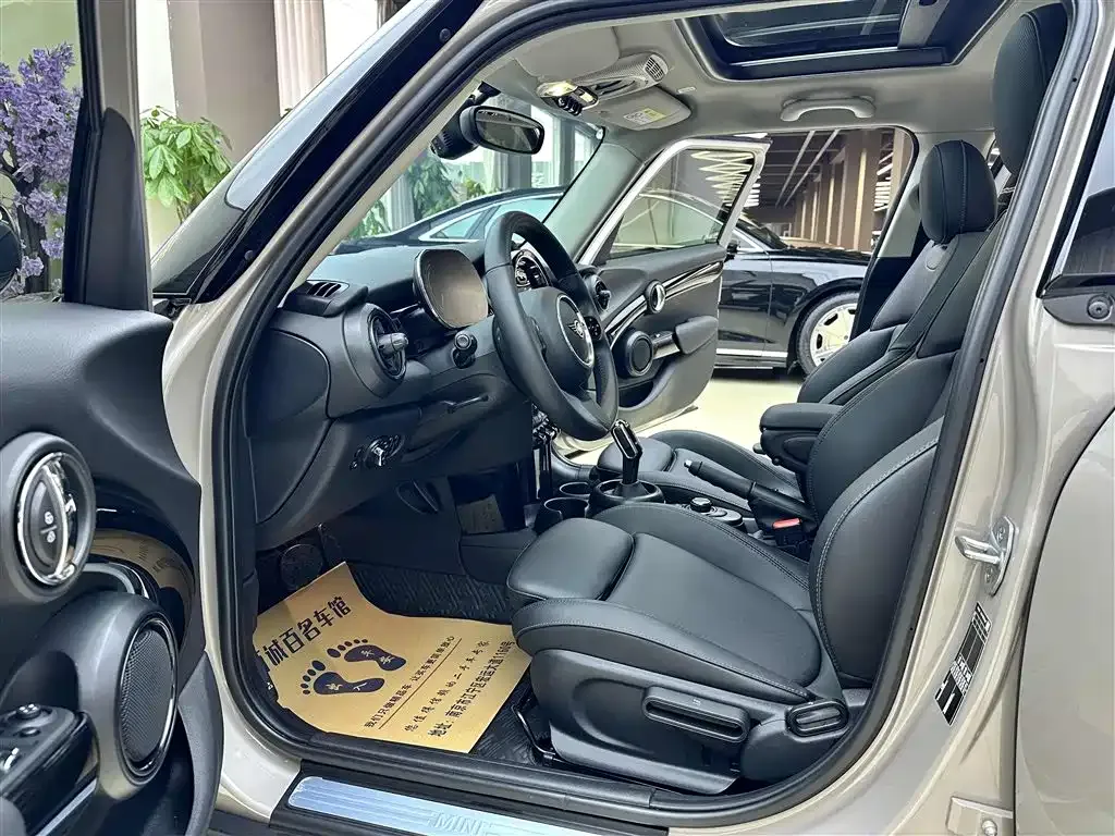 MINI Cooper (3-door) 2023 из CN, фото 5
