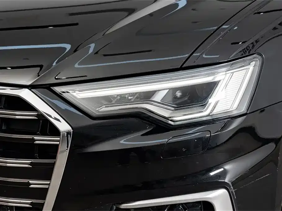 Audi A6L 2024 из CN, фото 4
