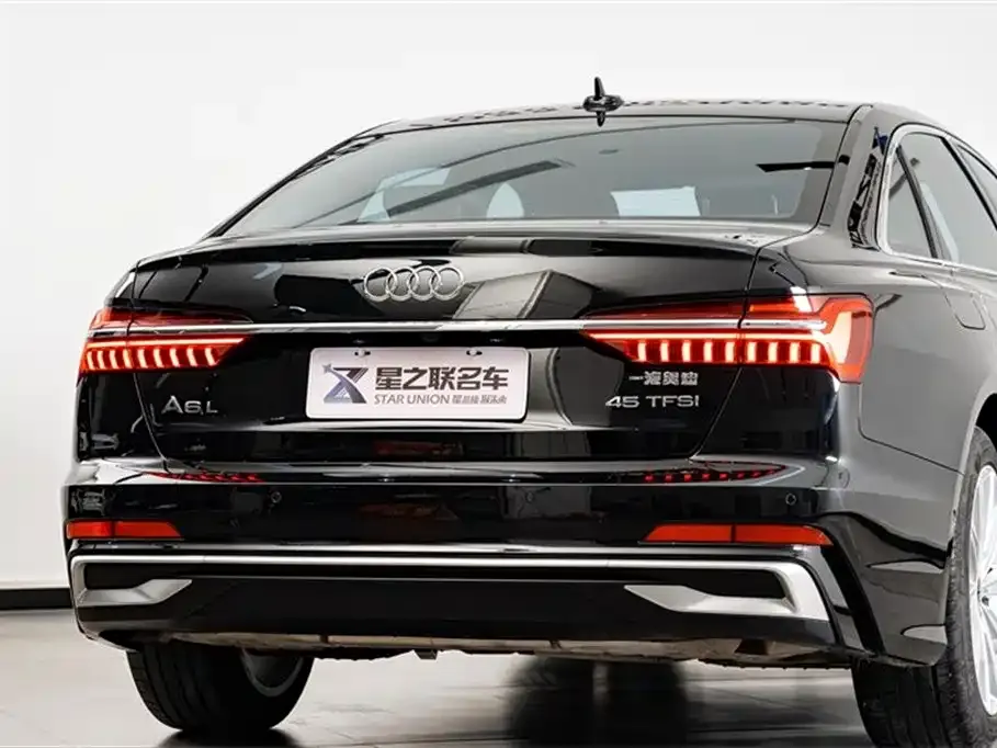 Audi A6L 2024 из CN, фото 10