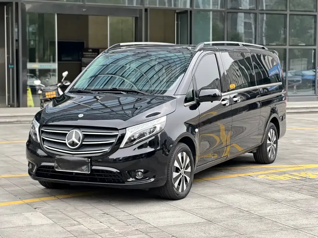Mercedes-Benz Vito — фото 1