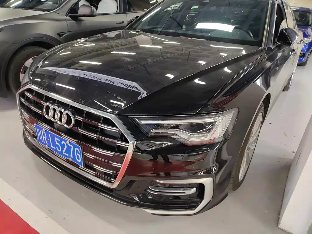 Audi A6L 2023 из CN, фото 1