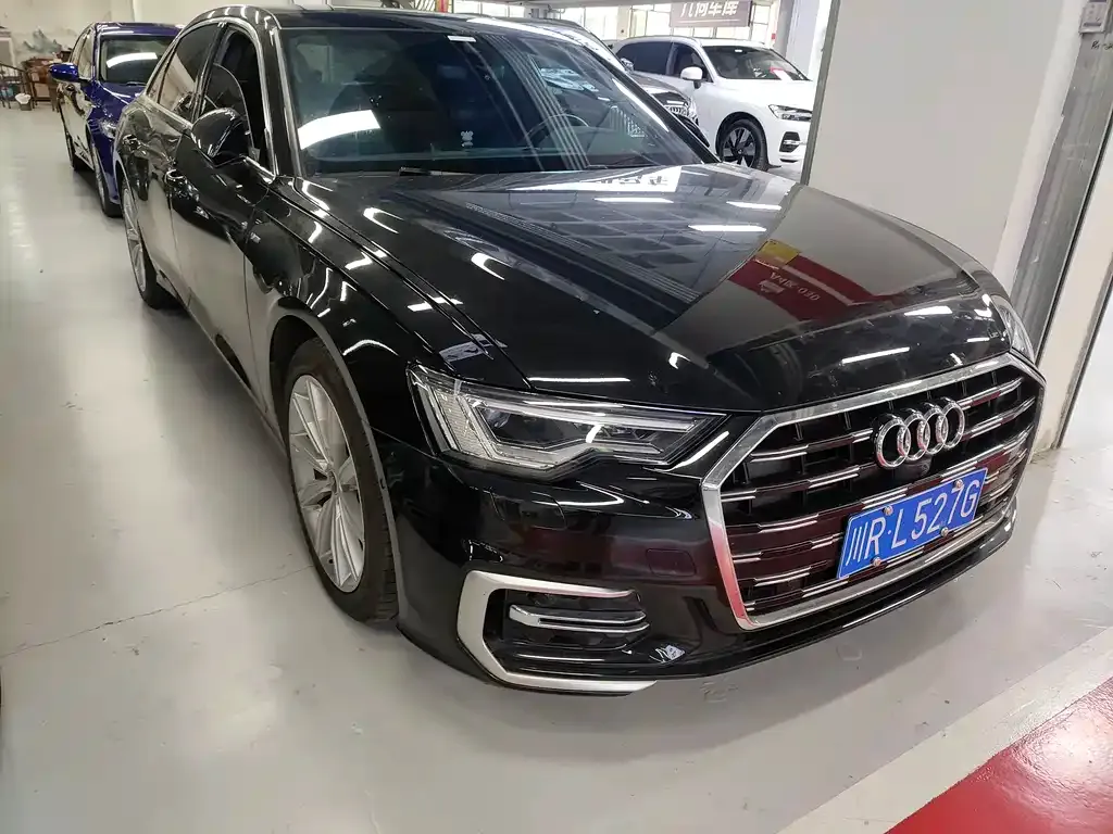 Audi A6L 2023 из CN, фото 8