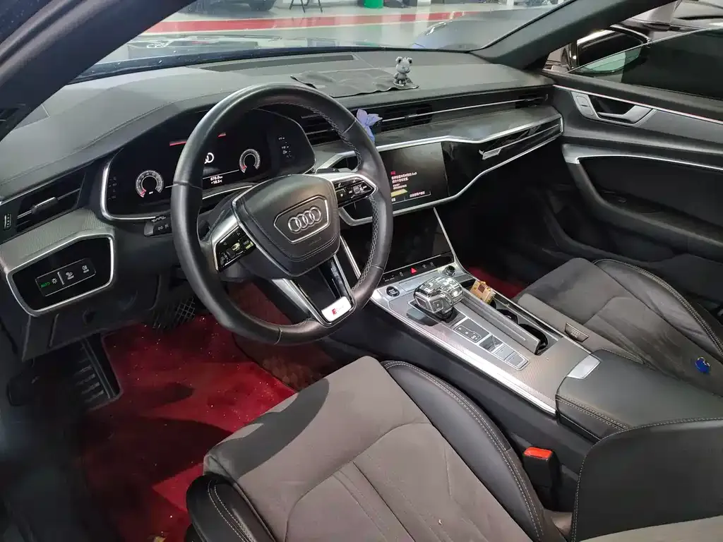 Audi A6L 2023 из CN, фото 9