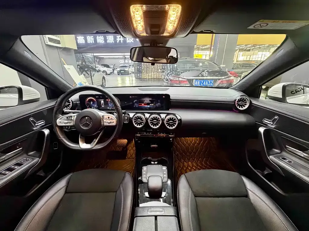 Mercedes-Benz A-Class 2022 из CN, фото 3