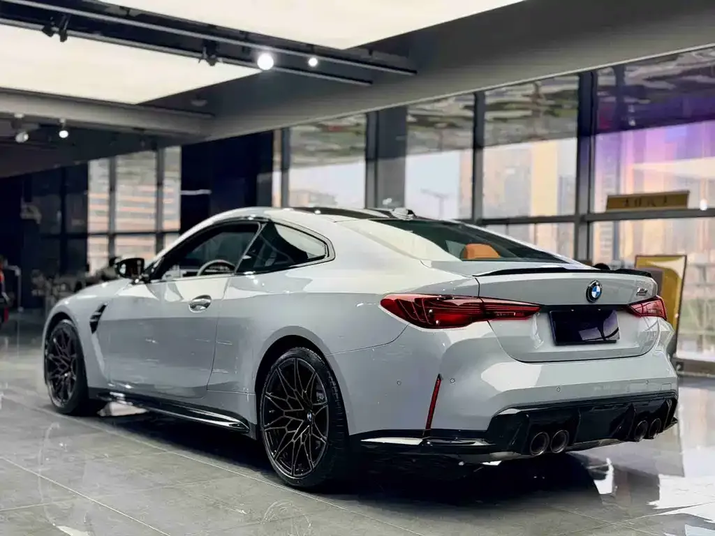 BMW M4 2025 из CN, фото 7