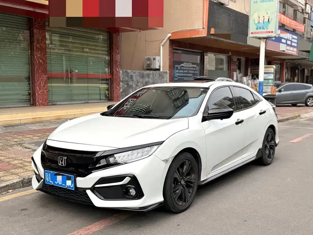Honda Civic — фото 1