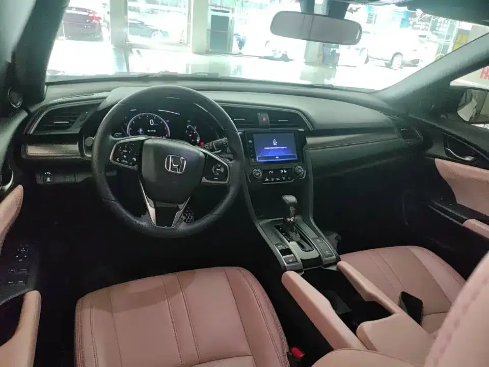 Honda Civic — фото 5