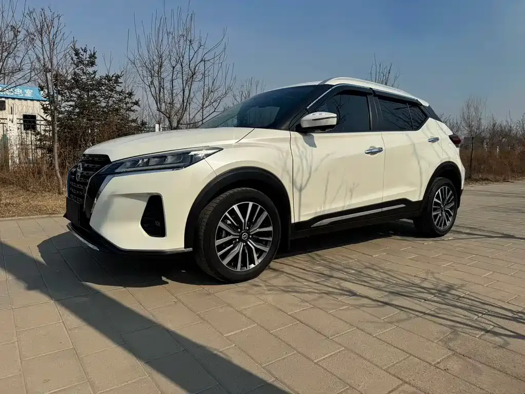 Nissan Kicks — фото 1