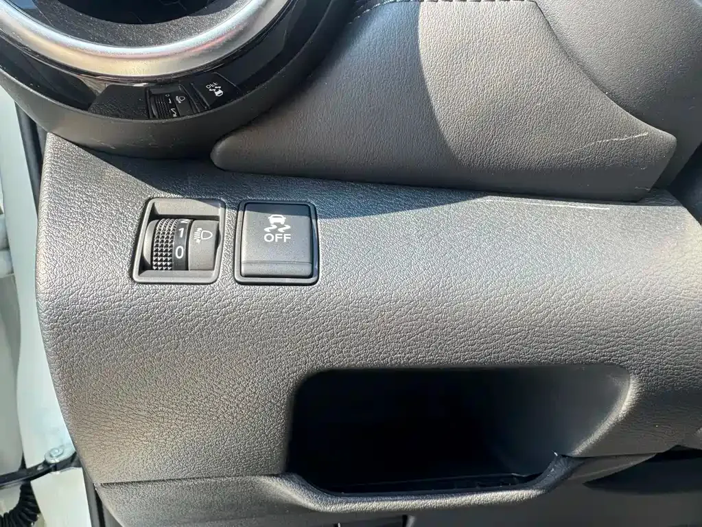 Nissan Kicks — фото 6