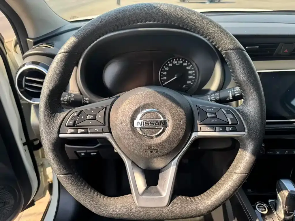 Nissan Kicks — фото 4