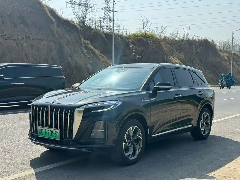 Hongqi HS3 PHEV — фото 1