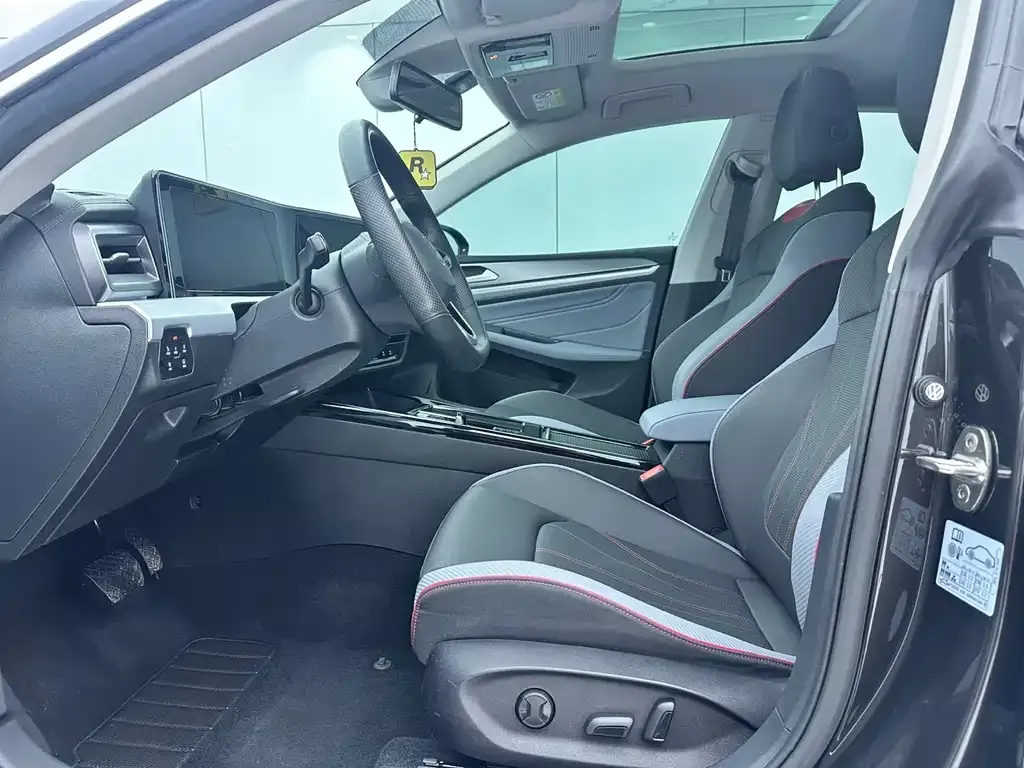 Volkswagen Lamando 2023 из CN, фото 10