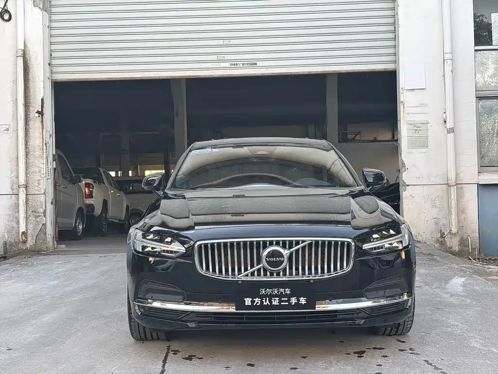 Volvo S90 — фото 8