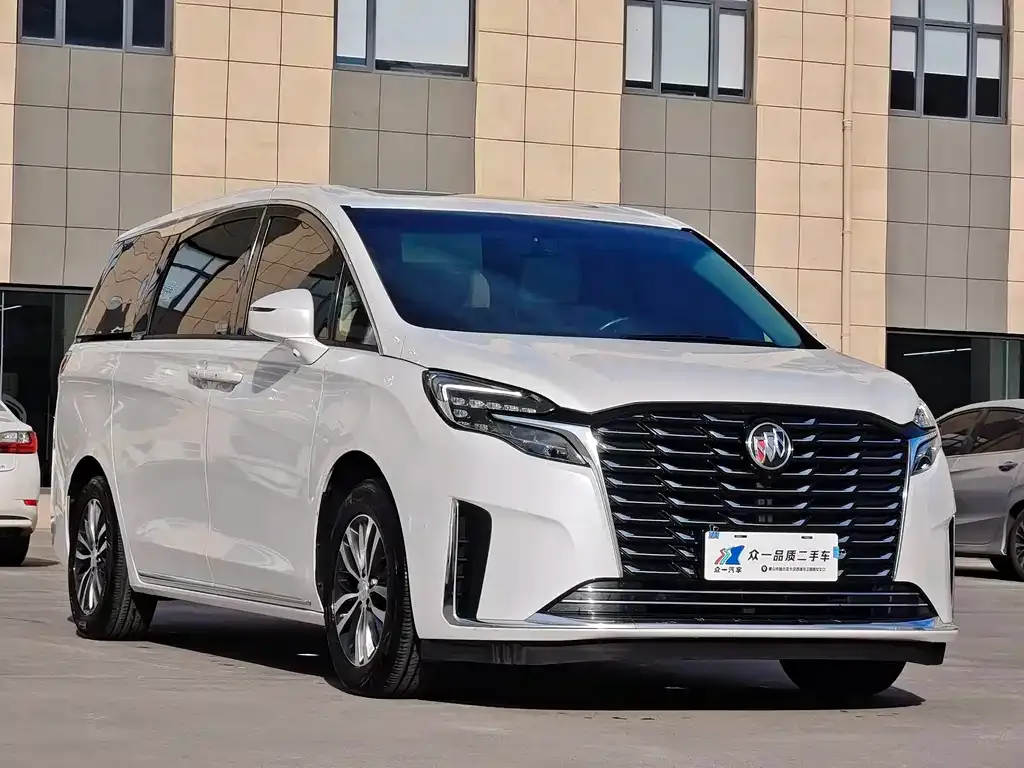 Buick GL8 2023 из CN, фото 10